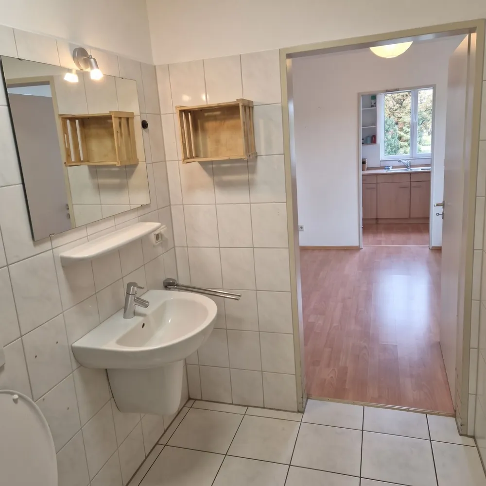 2 room apartment with 40 m² in Hanover – Photo 8