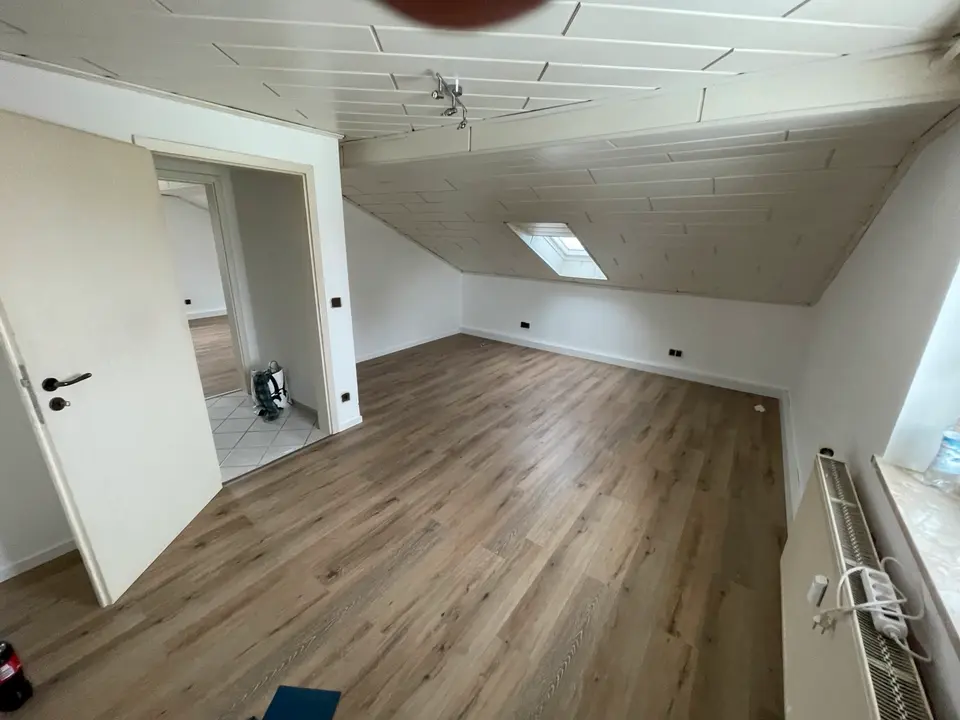 3 Zimmer Wohnung mit 93 m² in Deggendorf – Bild 1