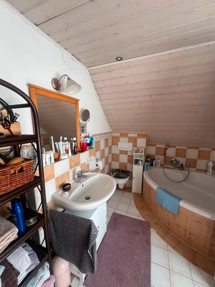 6 Zimmer Haus mit 164 m² in Heppenheim – Bild 7