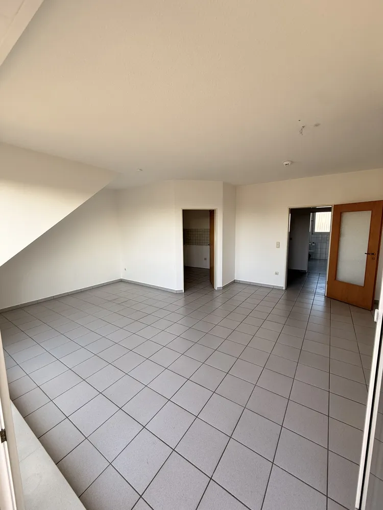 2 Zimmer Wohnung mit 63 m² in Oberhausen – Bild 4