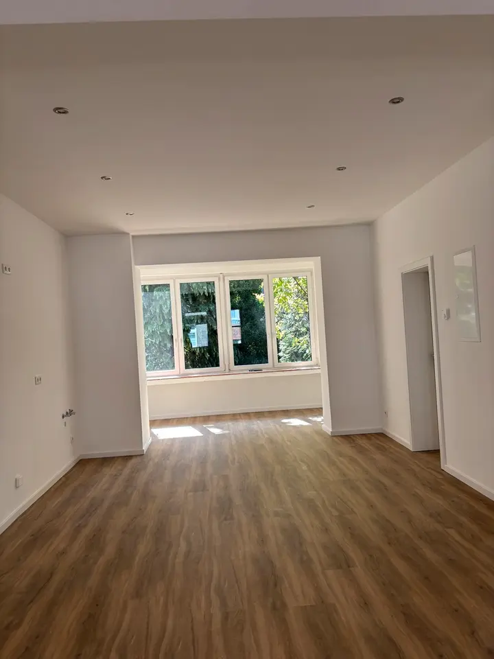 2 Zimmer Wohnung mit 75 m² in Duisburg – Bild 1