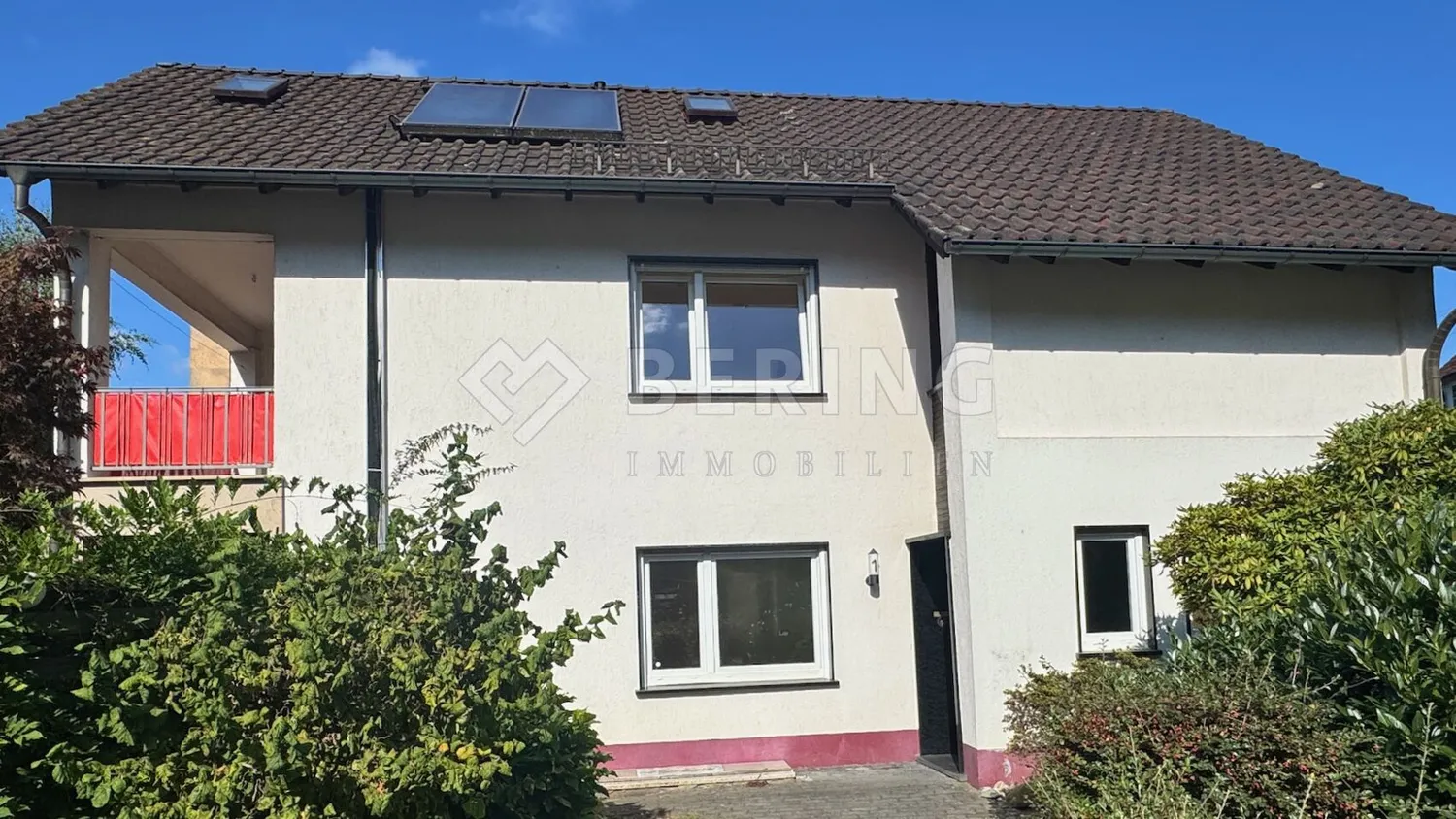 6 Zimmer Haus mit 184 m² in Siegen – Bild 1