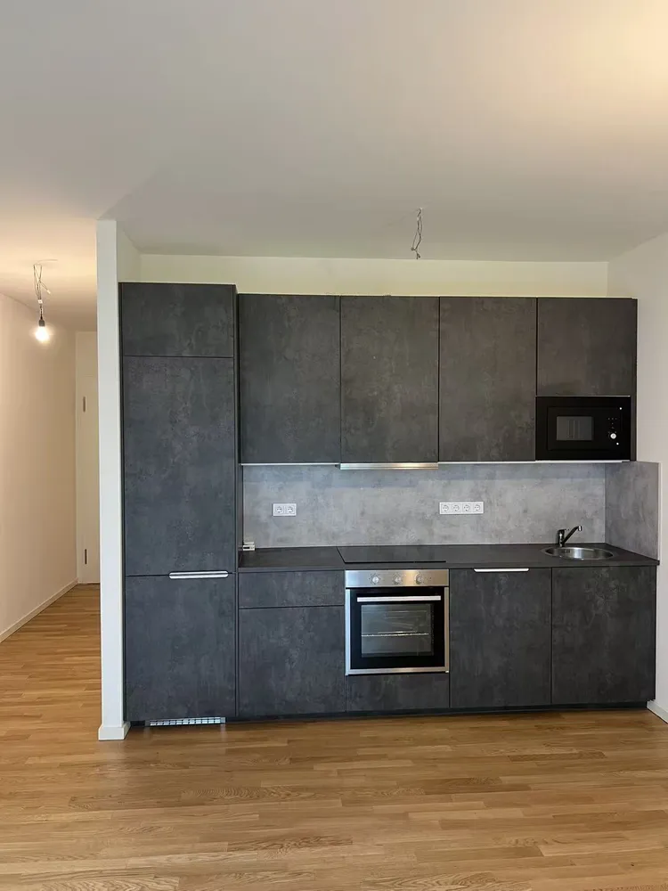 1 room apartment with 40 m² in Berlin – Photo 1