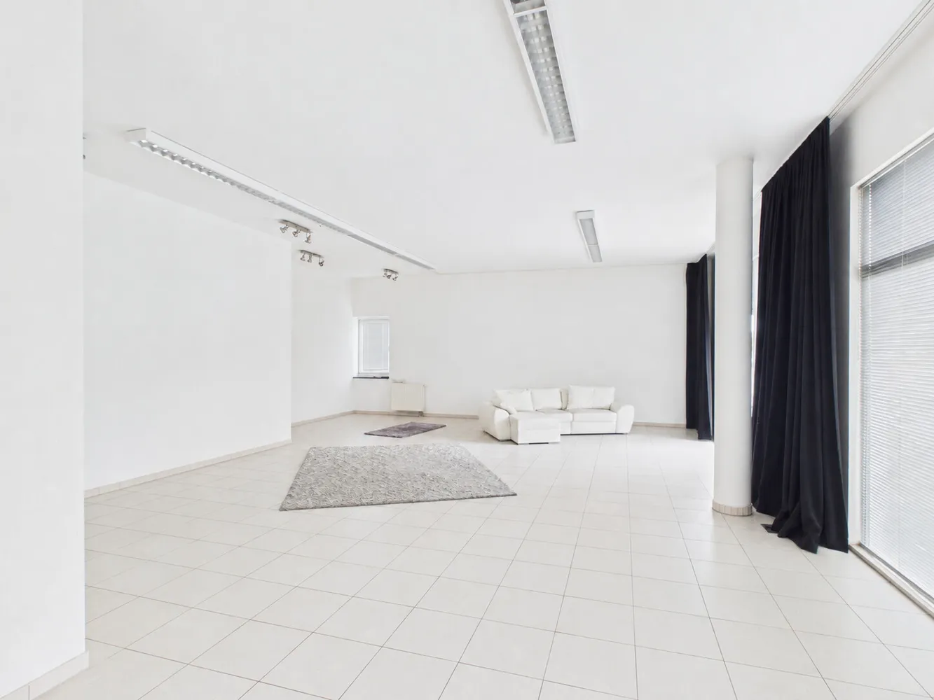 1 Zimmer Wohnung mit 105 m² in Hürth – Bild 2
