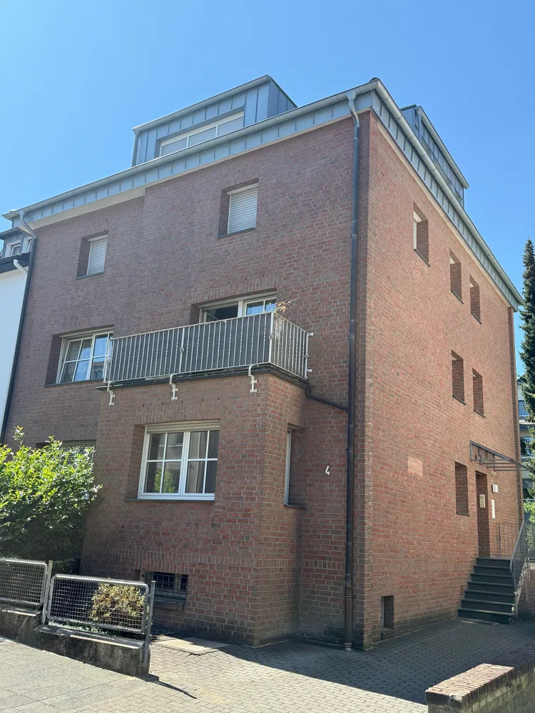 3 Zimmer Wohnung mit 93 m² in Solingen – Bild 3