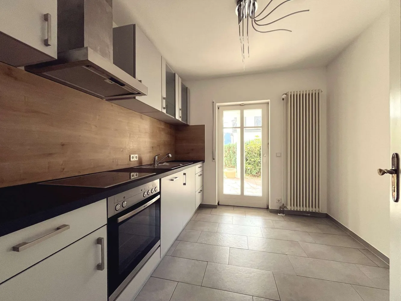 2 Zimmer Wohnung mit 74 m² in Baden-Baden – Bild 2