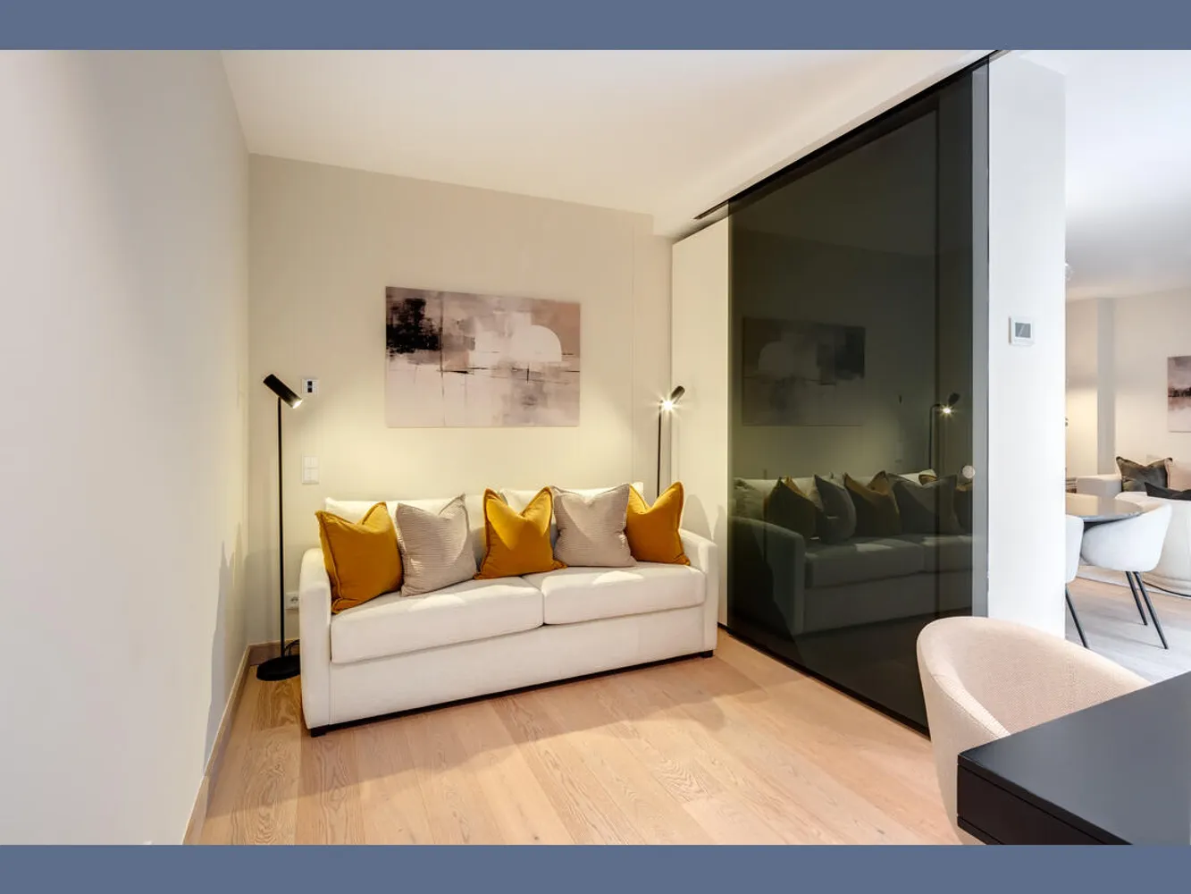 3 room apartment with 92 m² in Munich – Photo 4