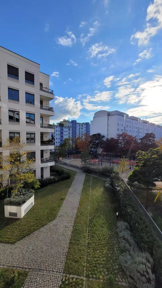 2 Zimmer Wohnung mit 75 m² in Berlin – Bild 8