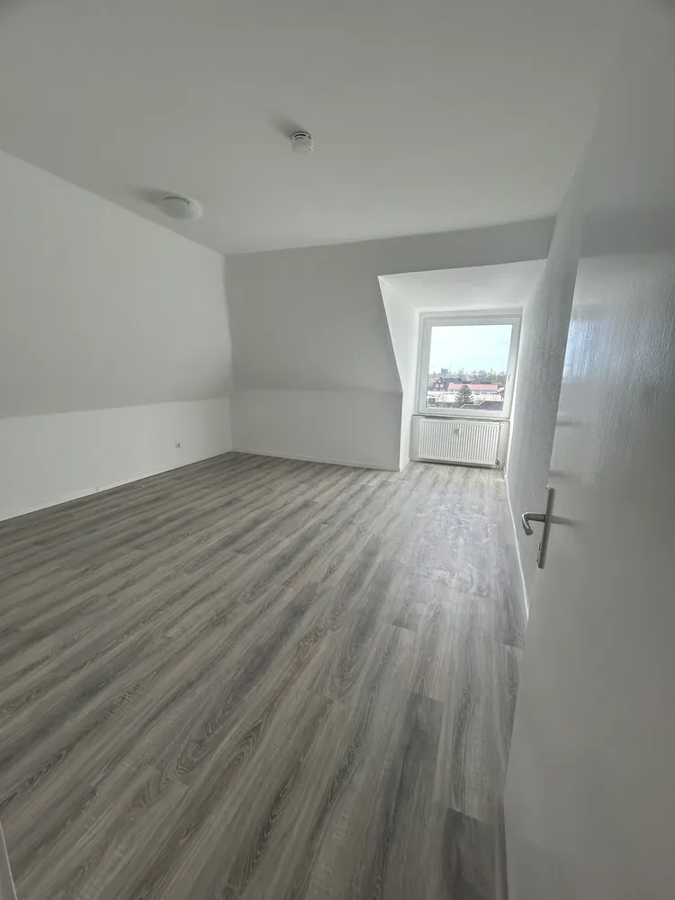 3 Zimmer Wohnung mit 65 m² in Emden – Bild 4