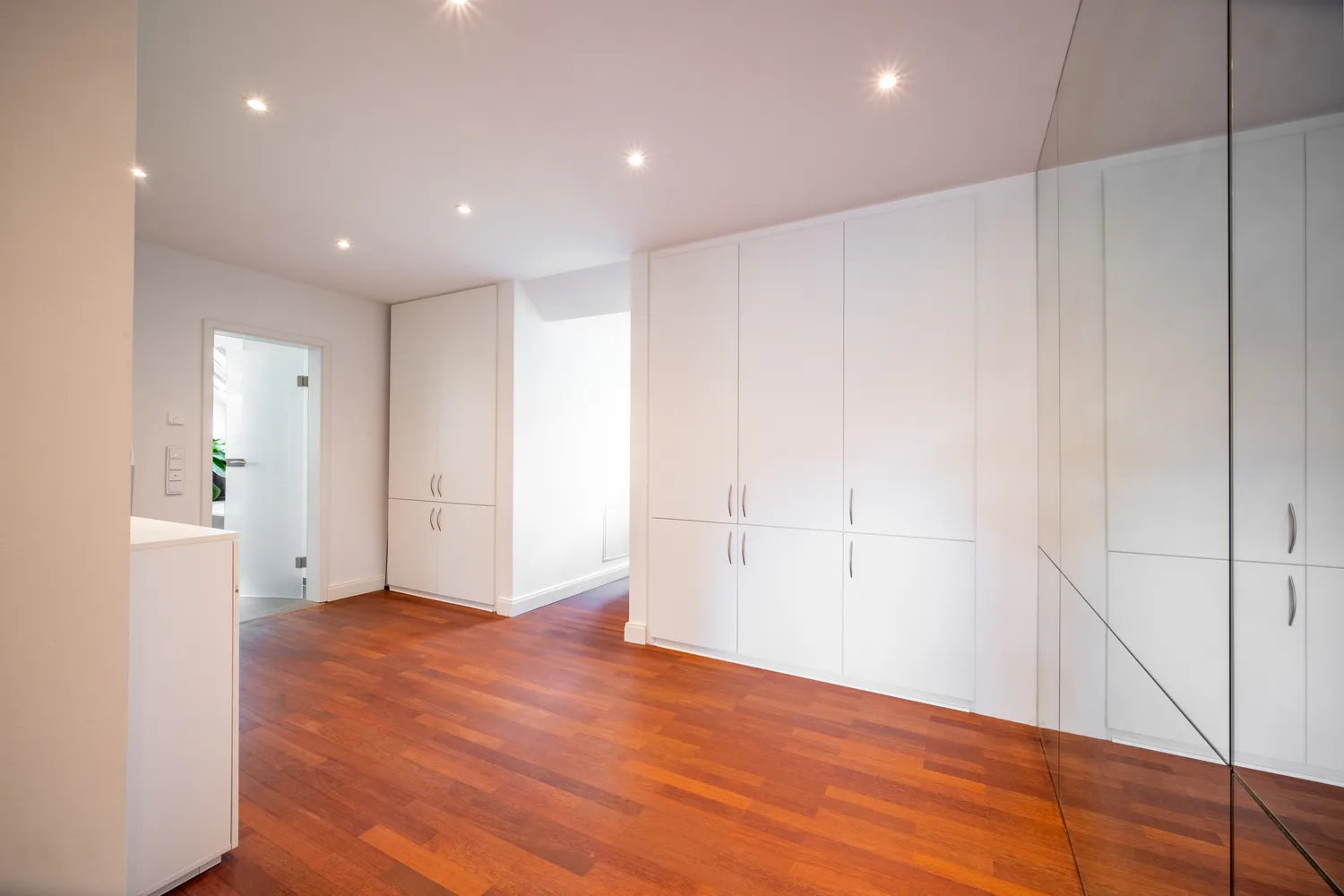 4 Zimmer Wohnung mit 192 m² in München – Bild 6