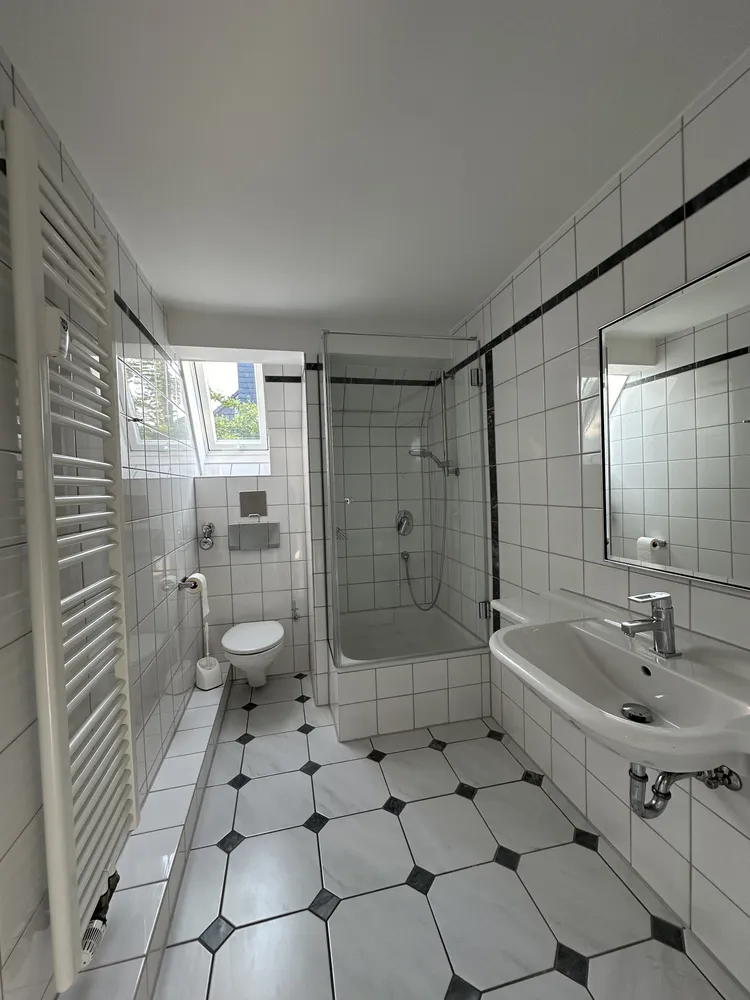 2 Zimmer Wohnung mit 75 m² in Meerbusch – Bild 9