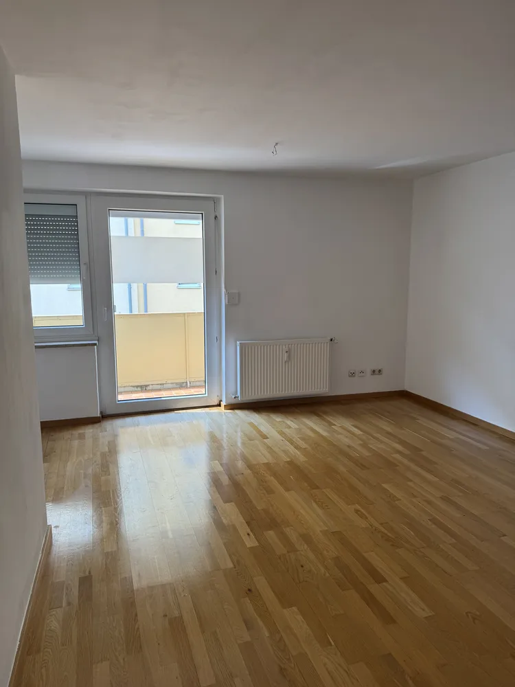 2 Zimmer Wohnung mit 64 m² in München – Bild 3