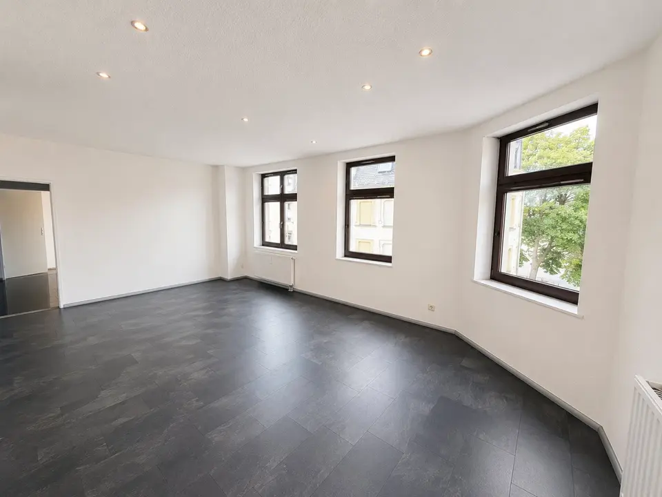 4 Zimmer Wohnung mit 96 m² in Magdeburg – Bild 1
