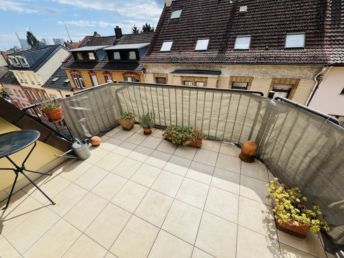 2 Zimmer Wohnung mit 80 m² in Mannheim – Bild 2