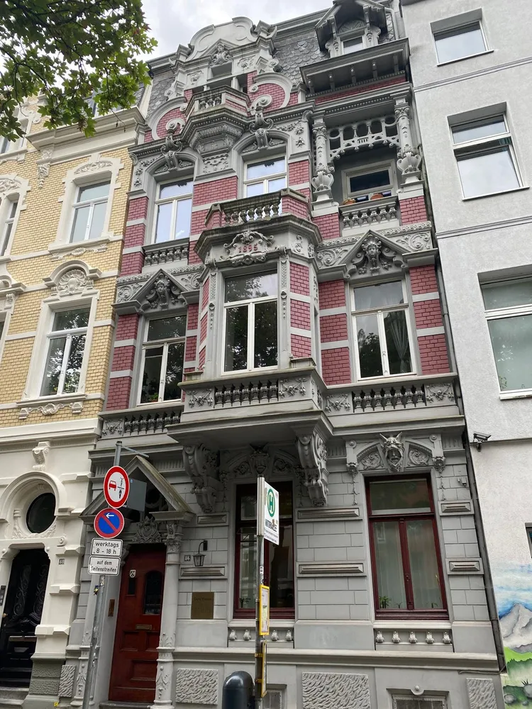 4 Zimmer Wohnung mit 99 m² in Aachen – Bild 1