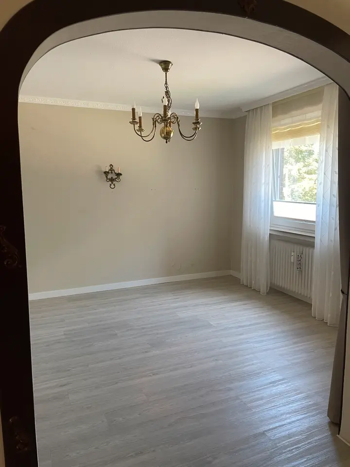 4 Zimmer Wohnung mit 91 m² in Bremen – Bild 1