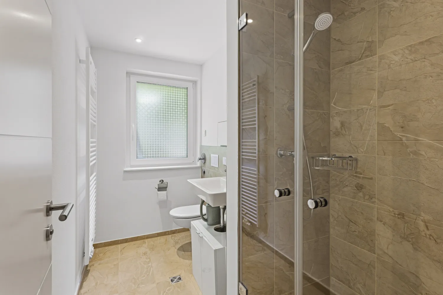 9 Zimmer Haus mit 290 m² in Berlin – Bild 12