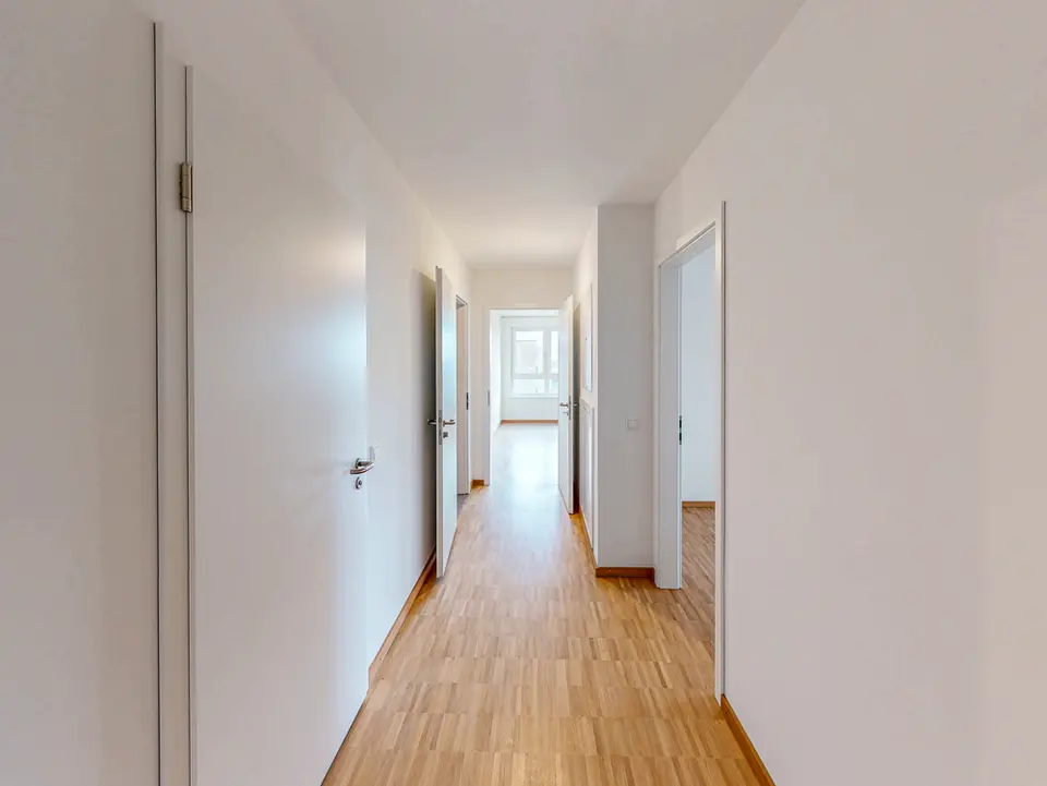 4 Zimmer Wohnung mit 95 m² in München – Bild 5
