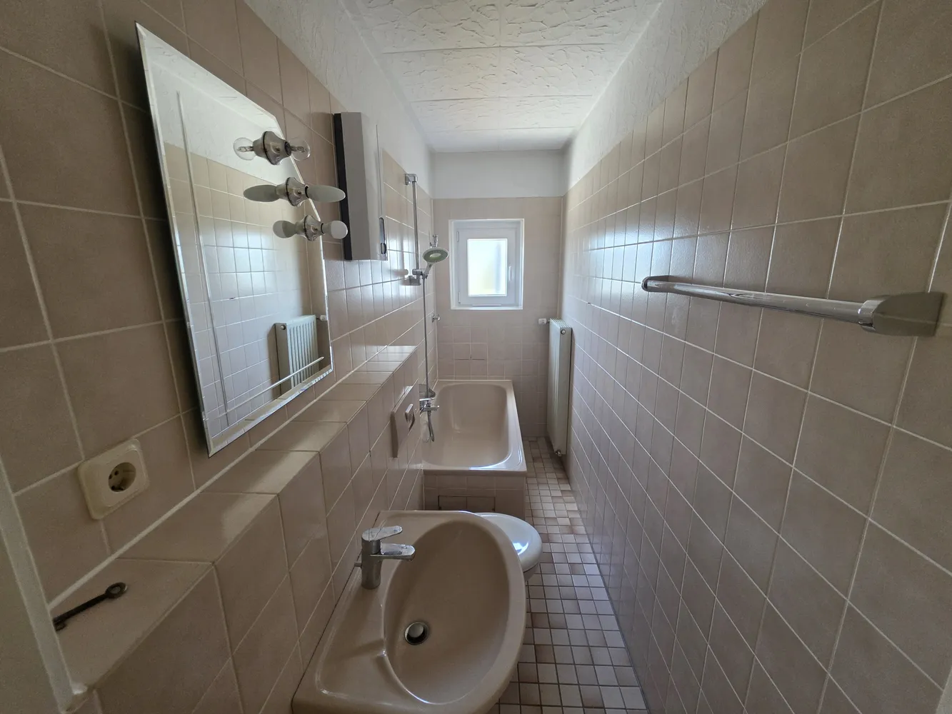 2 Zimmer Wohnung mit 58 m² in Düsseldorf – Bild 3