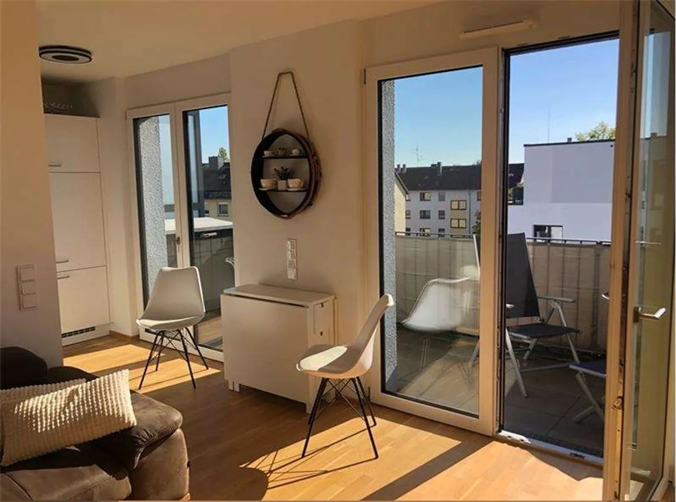 2 Zimmer Wohnung mit 53 m² in Wiesbaden – Bild 2