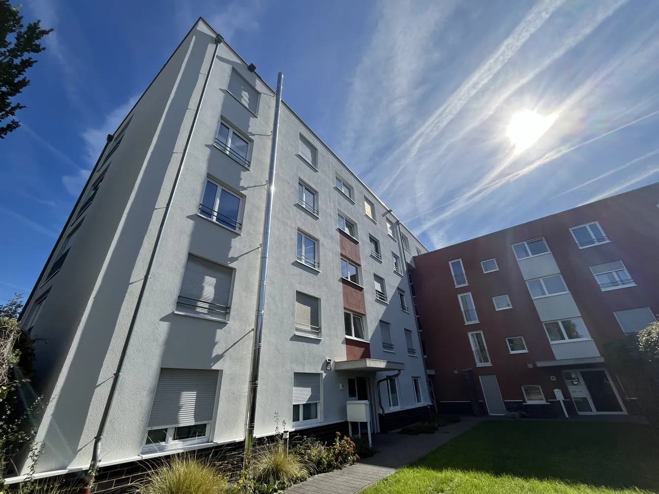 2 Zimmer Wohnung mit 76 m² in Frankfurt am Main – Bild 2