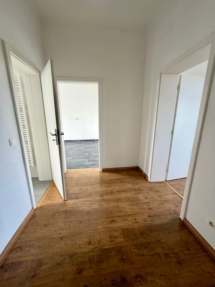 2 Zimmer Wohnung mit 63 m² in Halle (Saale) – Bild 2