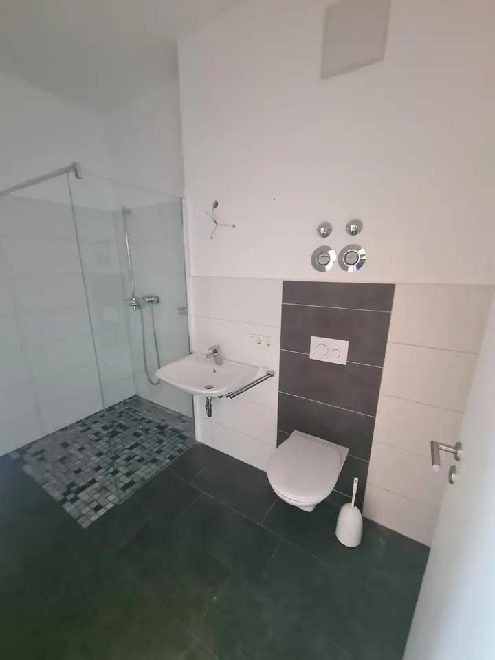 2 Zimmer Wohnung mit 68 m² in Moers – Bild 5