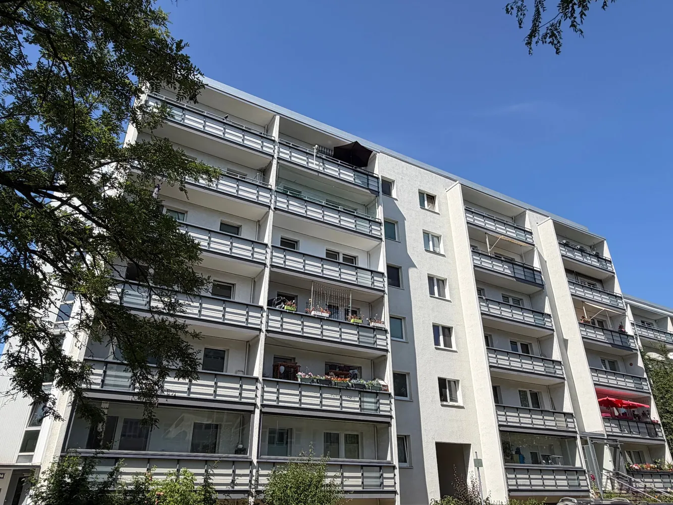 2 Zimmer Wohnung mit 70 m² in Berlin – Bild 9