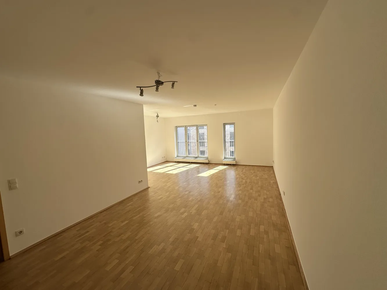 3 Zimmer Wohnung mit 88 m² in Frankfurt am Main – Bild 1
