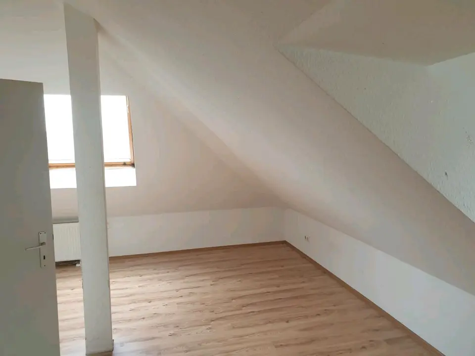 6 Zimmer Wohnung mit 113 m² in Krefeld – Bild 9