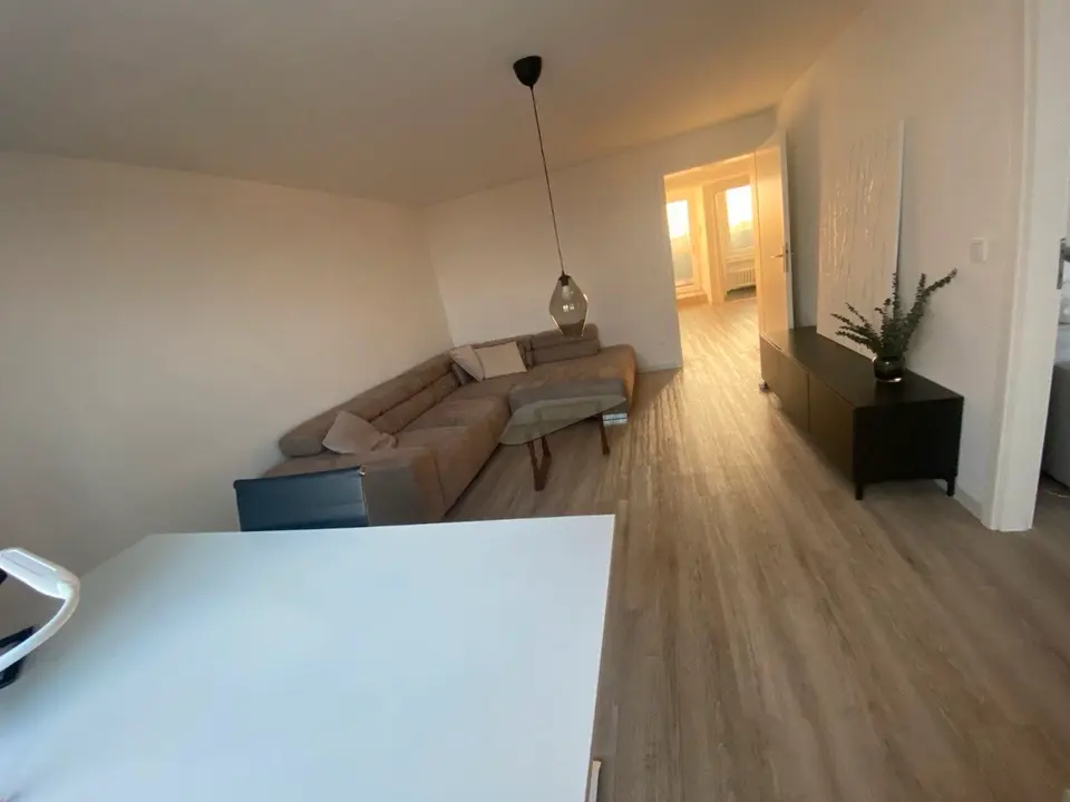 2 Zimmer Wohnung mit 67 m² in Aachen – Bild 1