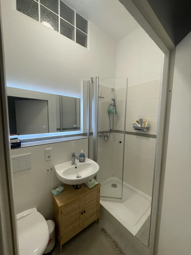 2 Zimmer Wohnung mit 52 m² in Wiesbaden – Bild 2