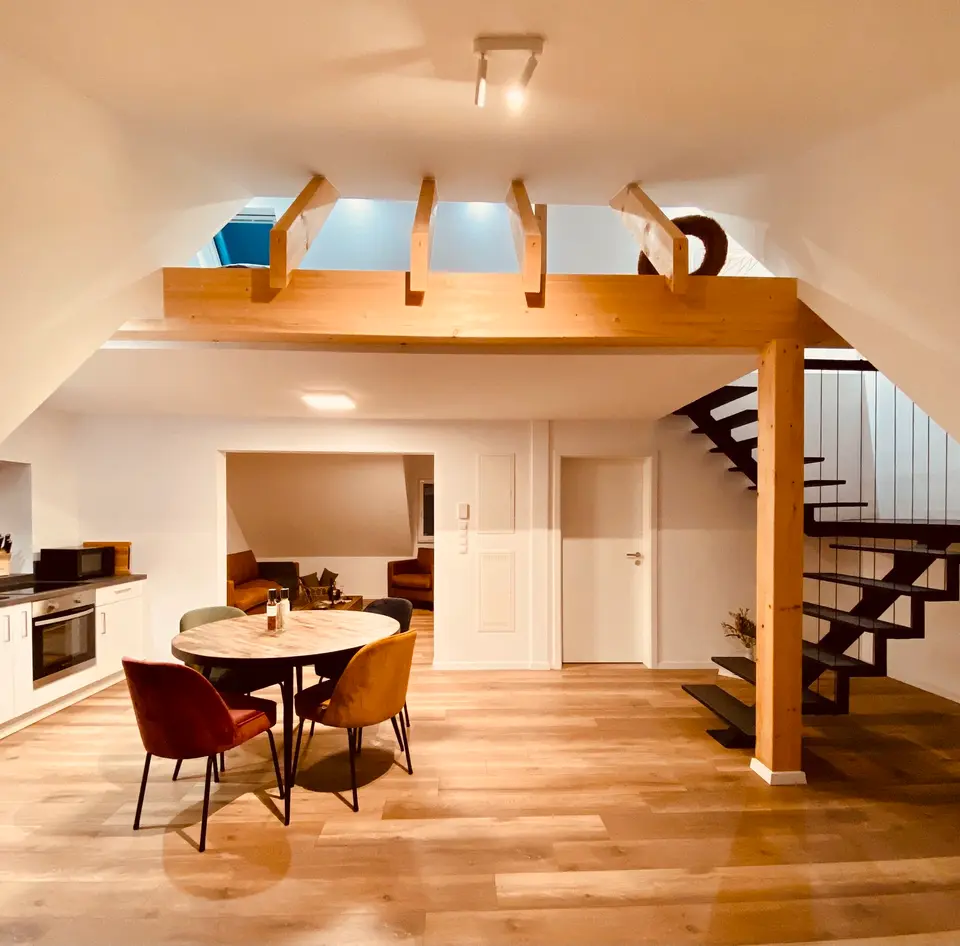 WG-Zimmer mit 65 m² in Herrenberg – Bild 1