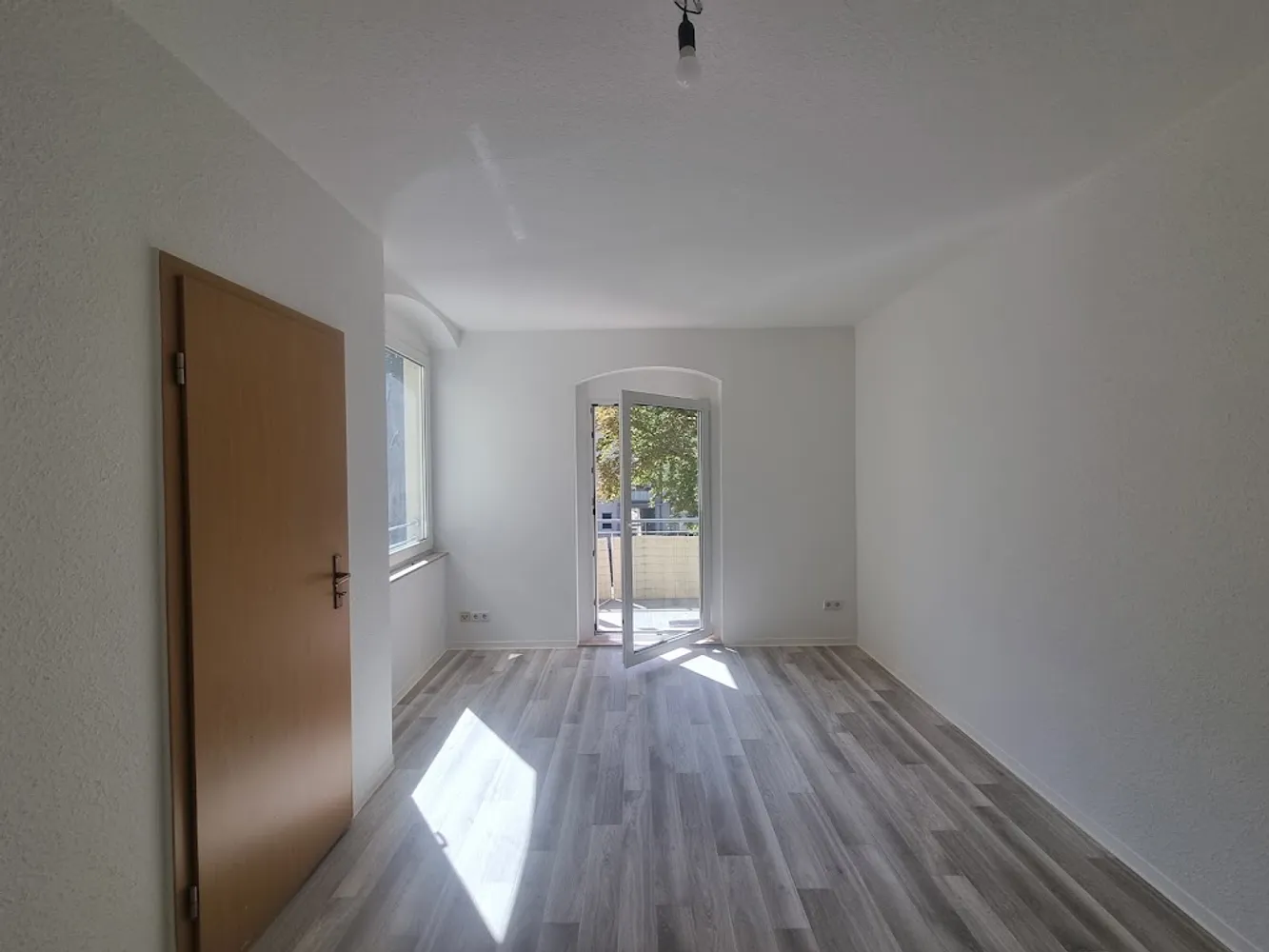 1 Zimmer Wohnung mit 35 m² in Halle (Saale) – Bild 1