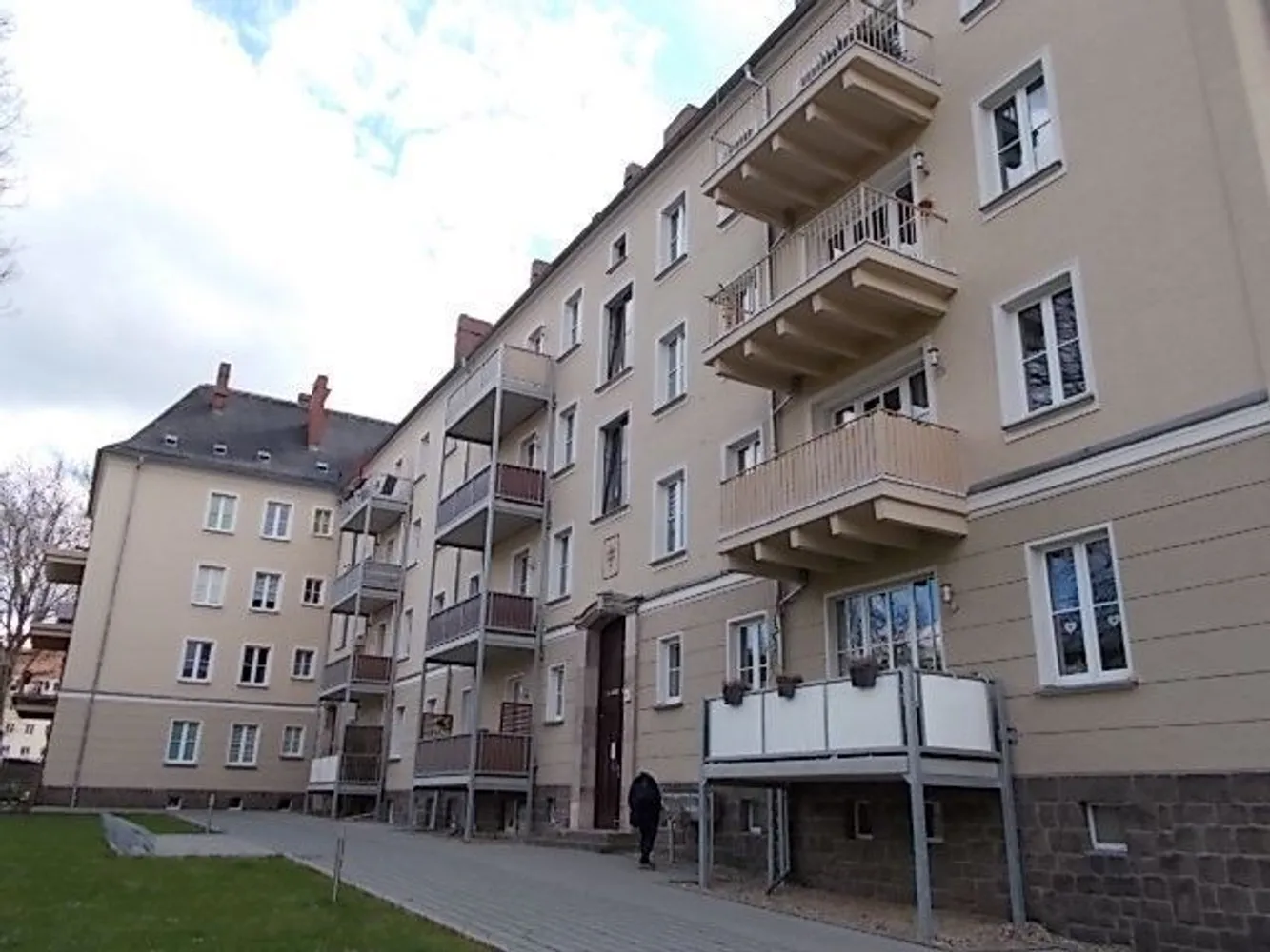 2 room apartment with 57 m² in Chemnitz – Photo 2