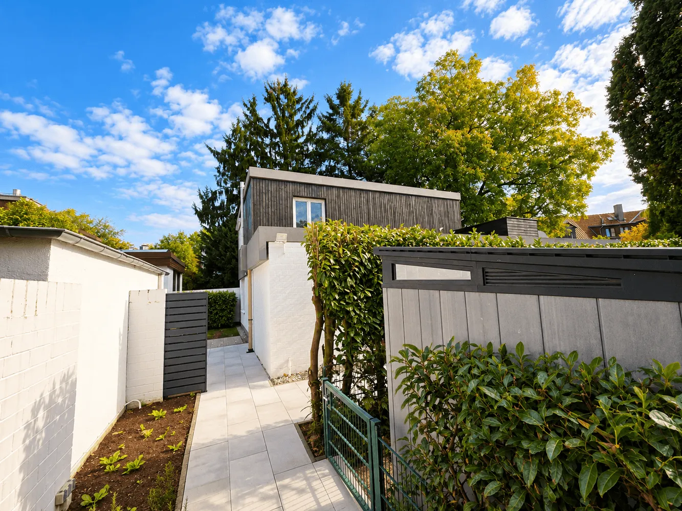 5 Zimmer Haus mit 154 m² in Frankfurt am Main – Bild 2