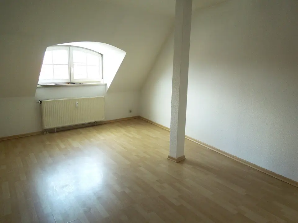 2 Zimmer Wohnung mit 40 m² in Eisenach – Bild 2
