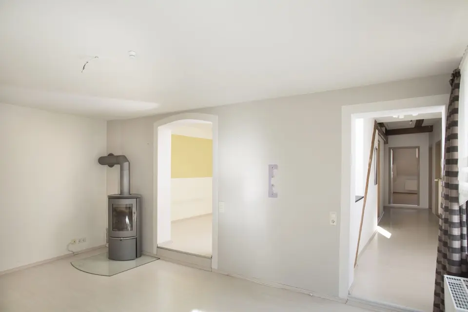 3 Zimmer Wohnung mit 100 m² in Hof – Bild 1