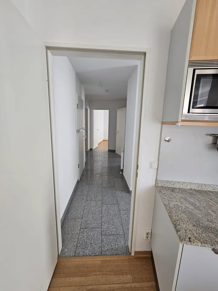 2 Zimmer Wohnung mit 73 m² in Krefeld – Bild 4