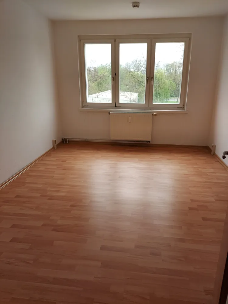 3 Zimmer Wohnung mit 59 m² in Bitterfeld-Wolfen – Bild 4