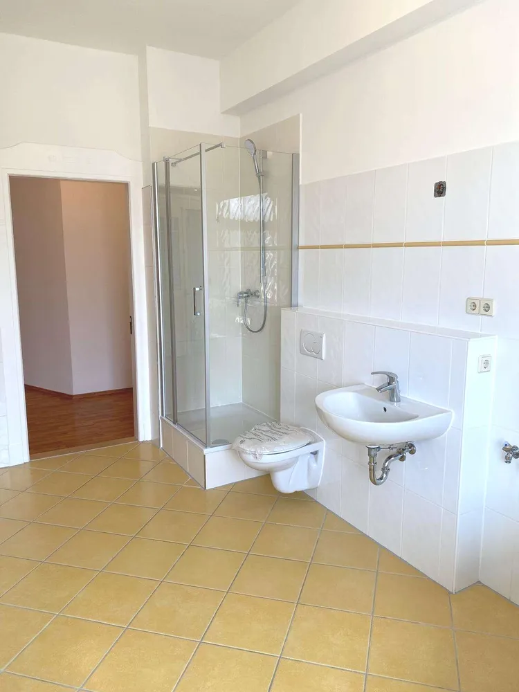 3 room apartment with 85 m² in Chemnitz – Photo 8