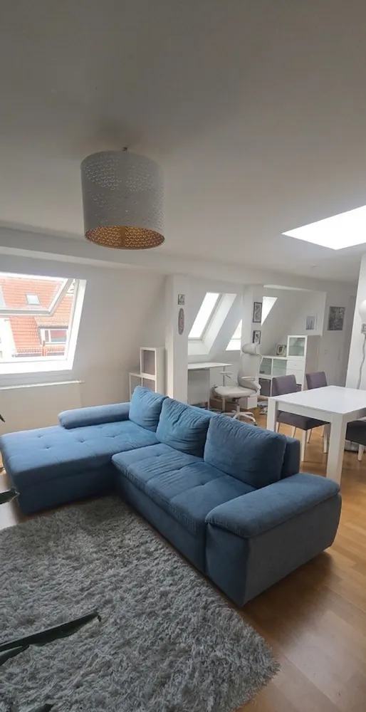 2 Zimmer Wohnung mit 69 m² in Stuttgart – Bild 1