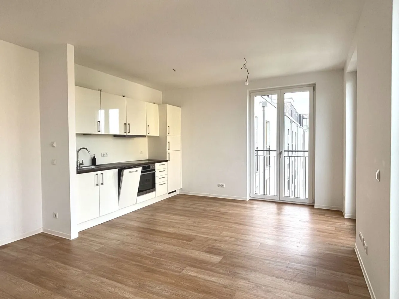 2 Zimmer Wohnung mit 57 m² in Berlin – Bild 3