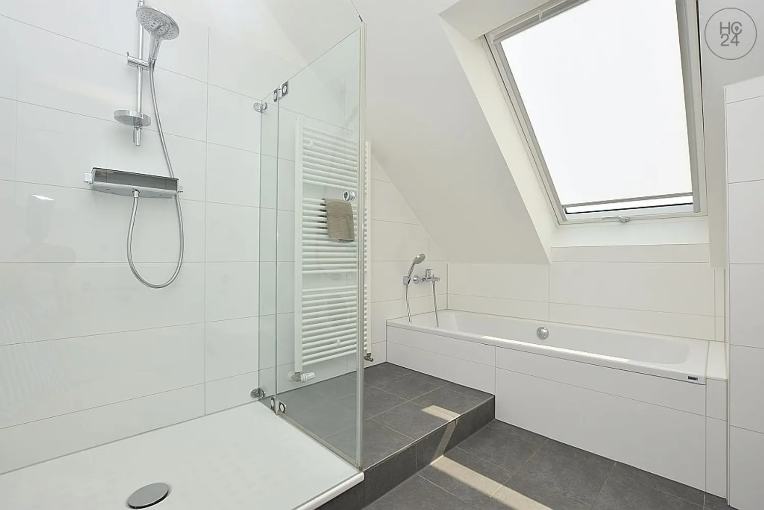 3 Zimmer Wohnung mit 140 m² in Stuttgart – Bild 4