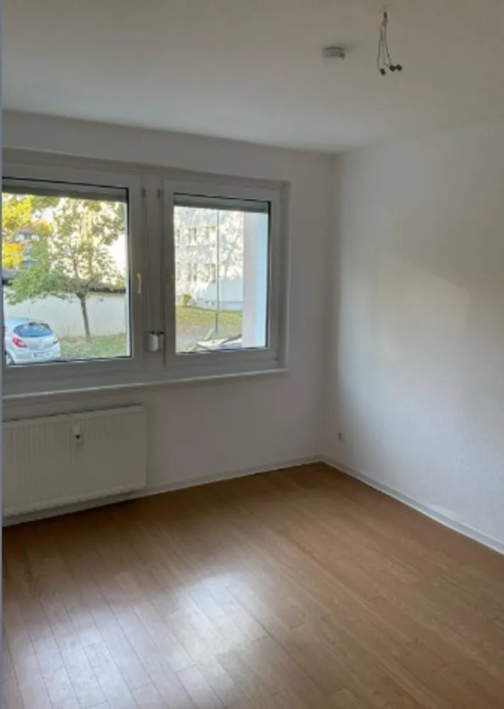 2 Zimmer Wohnung mit 40 m² in Halle (Saale) – Bild 3