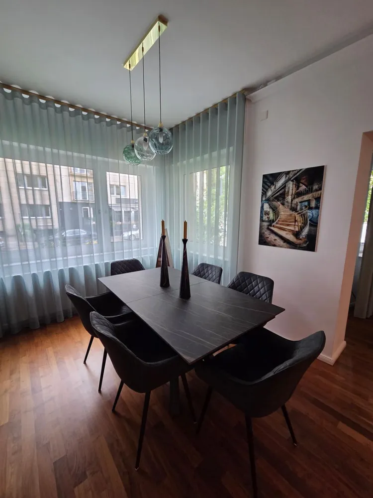 4 Zimmer Wohnung mit 114 m² in Düsseldorf – Bild 12