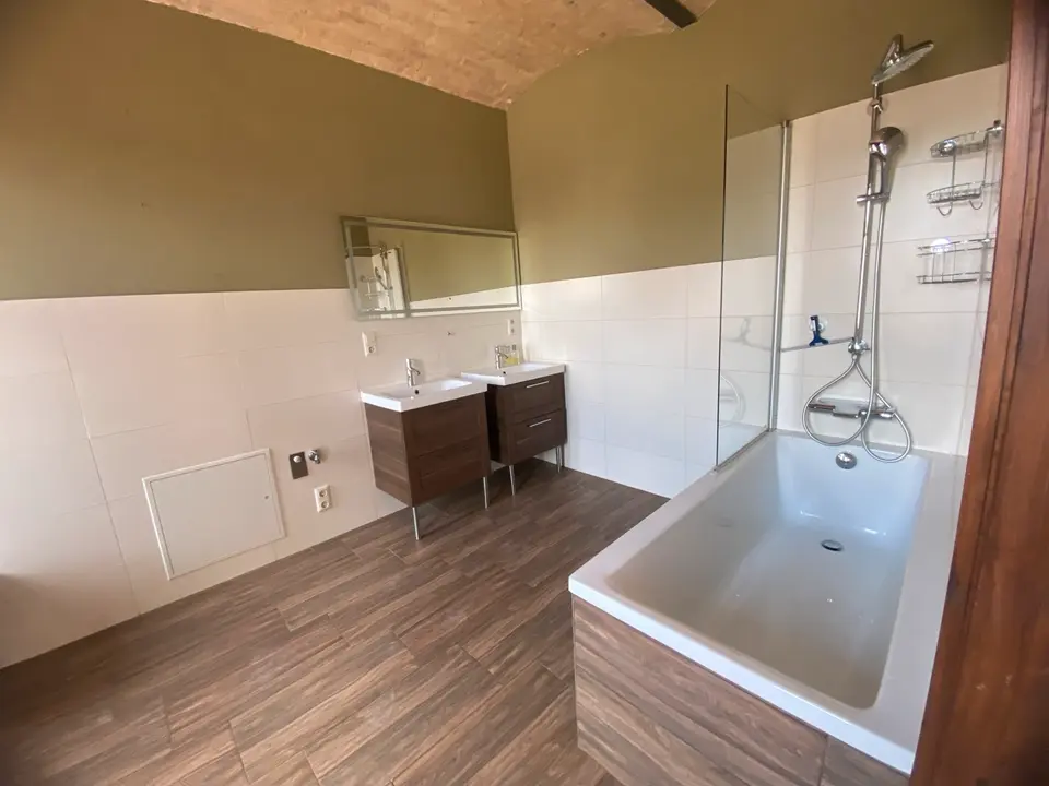 2 Zimmer Wohnung mit 110 m² in Merseburg – Bild 9