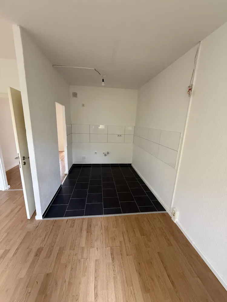 3 Zimmer Wohnung mit 55 m² in Halle (Saale) – Bild 9