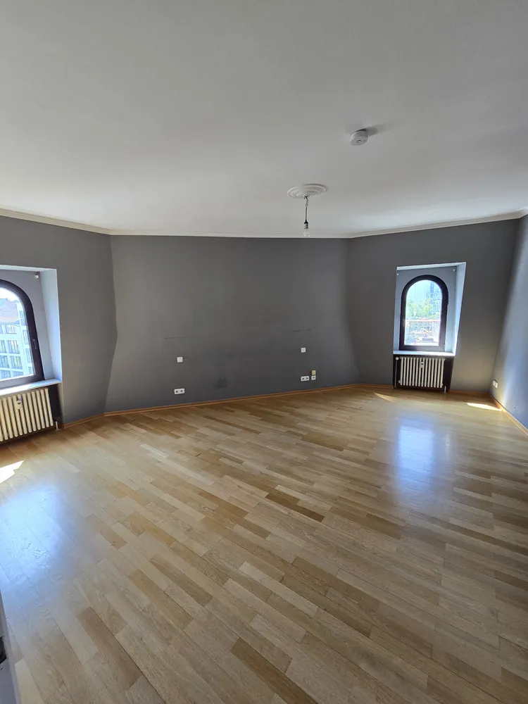 2 Zimmer Wohnung mit 110 m² in Frankfurt am Main – Bild 9