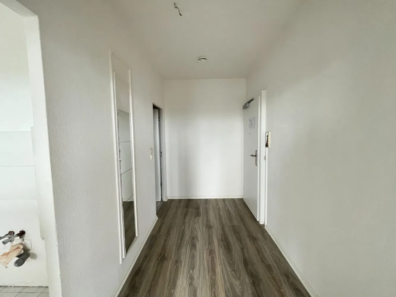 1 Zimmer Wohnung mit 37 m² in Halle (Saale) – Bild 3